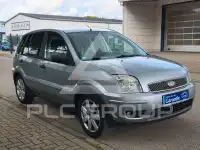 2004 Ford FUSION