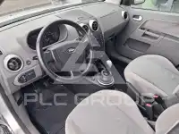 2004 Ford FUSION