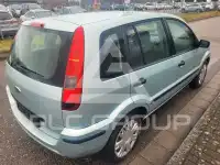 2004 Ford FUSION