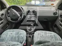 2004 Ford FUSION