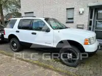 2004 Ford EXPLORER