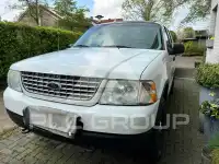 2004 Ford EXPLORER