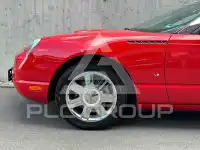 2004 Ford Thunderbird