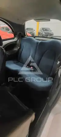 2004 Ford KA
