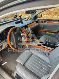 2004 Volkswagen PHAETON