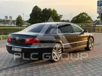 2004 Volkswagen PHAETON
