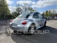 2004 Volkswagen BEETLE
