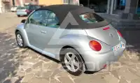 2004 Volkswagen BEETLE