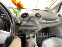 2004 Volkswagen BEETLE