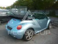 2004 Volkswagen BEETLE