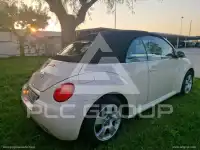 2004 Volkswagen BEETLE