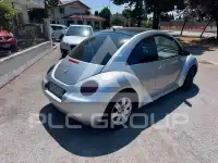 2004 Volkswagen BEETLE