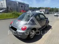 2004 Volkswagen BEETLE