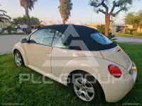2004 Volkswagen BEETLE
