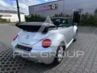2004 Volkswagen BEETLE