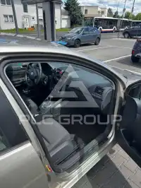 2004 Volkswagen GOLF