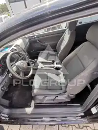 2004 Volkswagen GOLF