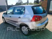 2004 Volkswagen GOLF