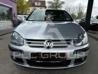 2004 Volkswagen GOLF