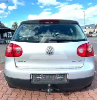 2004 Volkswagen GOLF