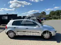 2004 Volkswagen GOLF