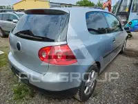 2004 Volkswagen GOLF