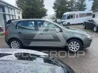 2004 Volkswagen GOLF