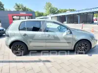 2004 Volkswagen GOLF