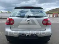 2004 Volkswagen GOLF