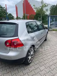 2004 Volkswagen GOLF