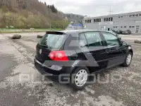 2004 Volkswagen GOLF
