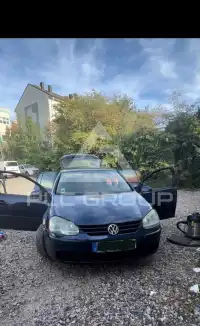 2004 Volkswagen GOLF