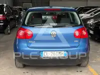2004 Volkswagen GOLF