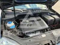 2004 Volkswagen GOLF
