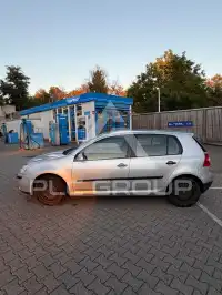 2004 Volkswagen GOLF