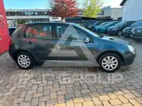 2004 Volkswagen GOLF