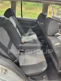 2004 Volkswagen GOLF