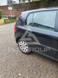 2004 Volkswagen GOLF
