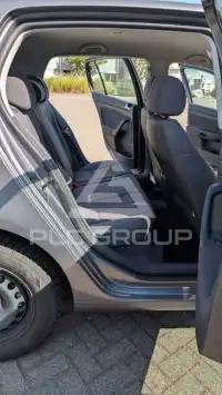 2004 Volkswagen GOLF