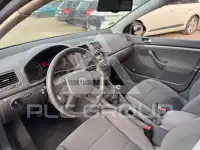 2004 Volkswagen GOLF