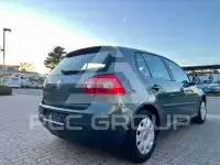 2004 Volkswagen GOLF