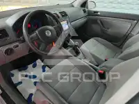 2004 Volkswagen GOLF