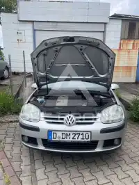 2004 Volkswagen GOLF