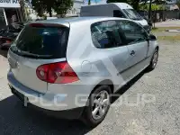 2004 Volkswagen GOLF