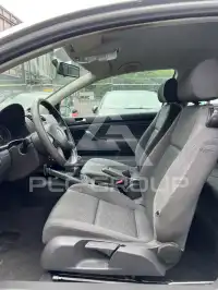 2004 Volkswagen GOLF