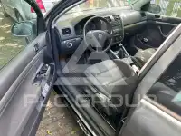 2004 Volkswagen GOLF