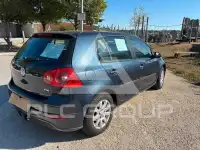 2004 Volkswagen GOLF