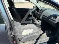 2004 Volkswagen GOLF