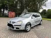 2004 Volkswagen GOLF