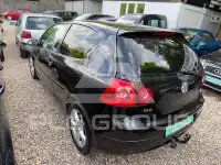 2004 Volkswagen GOLF